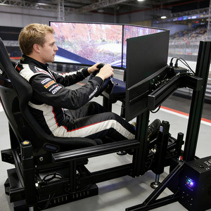 Plataforma de Movimiento Profesional de 4 Ejes y 3 Grados de Libertad, <span class=keywords><strong>Simulador</strong></span> de Carreras <span class=keywords><strong>F1</strong></span>, Máquina de Arcade de Conducción de Autos con 3 Pantallas - Product Image 1