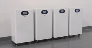 แบตเตอรี่ลิเธียม LiFePO4 51.2V 300Ah สำหรับระบบพลังงานภายในบ้าน พร้อมดีไซน์แบบแยกส่วนที่สามารถวางซ้อนกันได้ รองรับระบบไฮบริดกริด ป้องกันน้ำและฝุ่นระดับ IP64 - Product Image 6