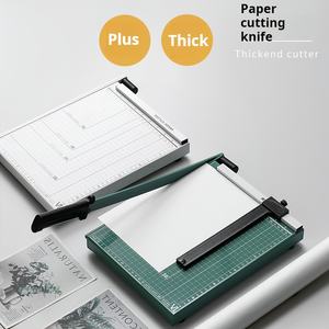 Taglierina Manuale A4 per Carta con Capacità di Taglio di 12 Fogli A4 e Design Ergonomico della Maniglia - Product Image 3