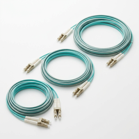 Câble de brassage fibre optique blindé Xinhaoze OM3 LC-LC Duplex 10G 50/125m LSZH résistant à l'écrasement pour centre de données FTTH FTTB FTTX