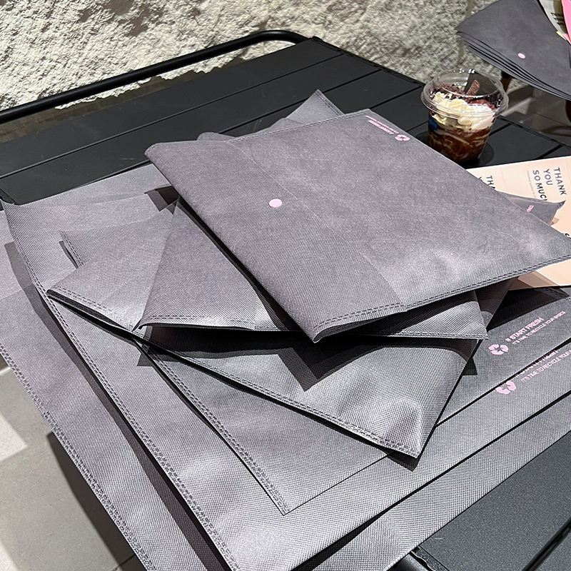 Thickened non-woven packaging bag-gray