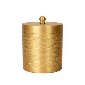 Pot de rangement cylindrique en laiton artisanal avec couvercle hermétique pour la conservation des aliments en cuisine, design moderne, récipient en métal - Product Image 1