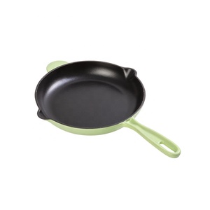 Sartén Redonda de Hierro Fundido Esmaltado, Apta para Exteriores, 26 cm - Product Image 3