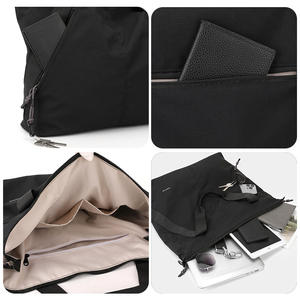 Bolso Bandolera Unisex We Power, Gran Capacidad, Impermeable, Duradero, Color Sólido, para el Viaje Diario y Viajes, Otoño 2025 - Product Image 4