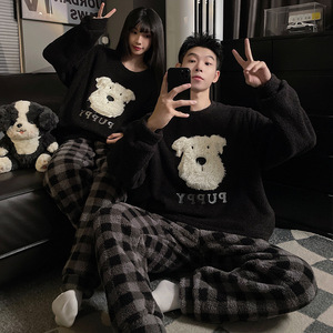 <span class=keywords><strong>Pigiama</strong></span> Termico Autunno Inverno per Coppie, Maniche Lunghe, Foderato in <span class=keywords><strong>Pile</strong></span> Corallo per Donna, Spesso e Carino con Cartoni Animati, Abbigliamento da Casa per <span class=keywords><strong>Uomo</strong></span> - Product Image 1