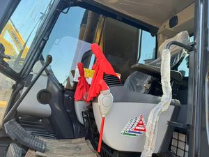 Haute Performance utilisé Komatsu PC160 pelle sur chenilles moteur boîte de vitesses moteur PLC pompe japon origine 2022 modèle vente à l'échelle mondiale - Product Image 4