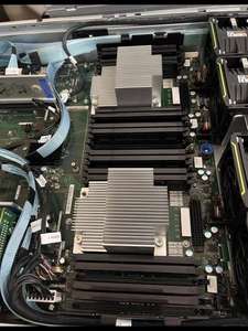 Huawei 2288hv3 2680v4サーバー 中古卸売 デュアル電源 64G 2ラック対応 Xeon CPU 480GX3アレイカード 480GX3アレイカード - Product Image 5