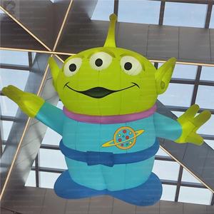 ของเล่นเป่าลมยักษ์ ตัวเอเลี่ยนจากเรื่องทอย สตอรี่ ตัวเล็กสีเขียว เหมาะสำหรับใช้ในงานโปรโมทห้างสรรพสินค้า/งานแฟนคลับ/สวนสนุก/งานแสดงสินค้า/ห้างสรรพสินค้า - Product Image 5