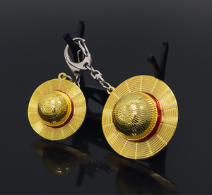 <span class=keywords><strong>Pirate</strong></span> roi Marine roi Animation périphérique Monchi D Luffy chapeau de paille or porte-clés pendentif décoration en métal - Product Image 6