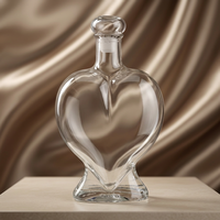Bouteille en verre miniature de luxe Solent en forme de cœur 10 ml, base lourde, pour spiritueux, liqueur, cadeau de mariage, emballage en gros