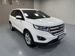 Voiture d'occasion <span class=keywords><strong>Ford</strong></span> <span class=keywords><strong>Edge</strong></span> <span class=keywords><strong>2018</strong></span> EcoBoost 245 <span class=keywords><strong>à</strong></span> deux roues motrices Elite 5 places - Product Image 3