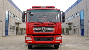 Camion de pompiers certifié ISO, 10000L, Dongfeng 4x2 4x4, avec réservoir d'eau, prêt à être expédié pour la sécurité mondiale. - Product Image 3