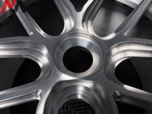 <span class=keywords><strong>Jantes</strong></span> forgées en deux parties avec système Centerlock pour BMW G80 G82 G87 M2 <span class=keywords><strong>M3</strong></span> M4 <span class=keywords><strong>CSL</strong></span> - Product Image 4
