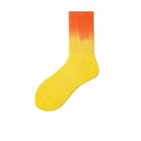 Nouvelle Arrivée Automne Hiver Chaussettes Tie-Dye Dégradées Couleur Macaron Chaussettes Décontractées Superposées Chaussettes de Sport Mi-Longues en Coton pour le Basketball
