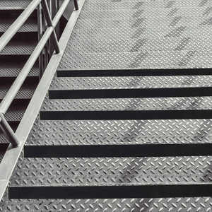 Ruban antidérapant en PEVA pour escalier industriel, bandes de maintien robustes pour sols et marches d'usine avec surface anticorrosion - Product Image 3