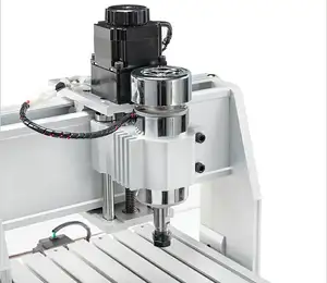 مصغرة سطح المكتب 4 محور cnc راوتر حفارة 3020 CNC راوتر الخشب لإزالة الزوائد وتشكيل القطع آلة نحت للخشب ، يمول ، المعادن ، الألومنيوم