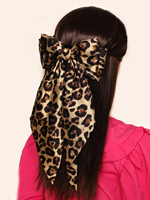 Pince à cheveux double couche en satin imprimé léopard faite à la main avec nœud et ruban long pour femme Daou – Vente en gros en carton