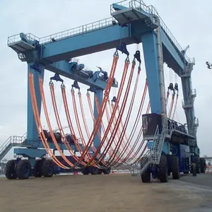 Hydraulic Yacht Crane Marine Travel Lift 20 Ton To 300 Ton Mobile Boat Lifting Gantry Crane Price