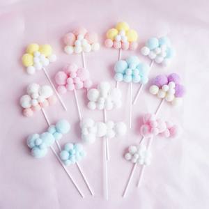 10 Piezas de Decoración de Pastel de Nubes de Algodón Suave y Coloridas, Adorno de Pastel de Nubes Blancas Tridimensionales para Decoración de Pasteles de Cumpleaños - Product Image 1