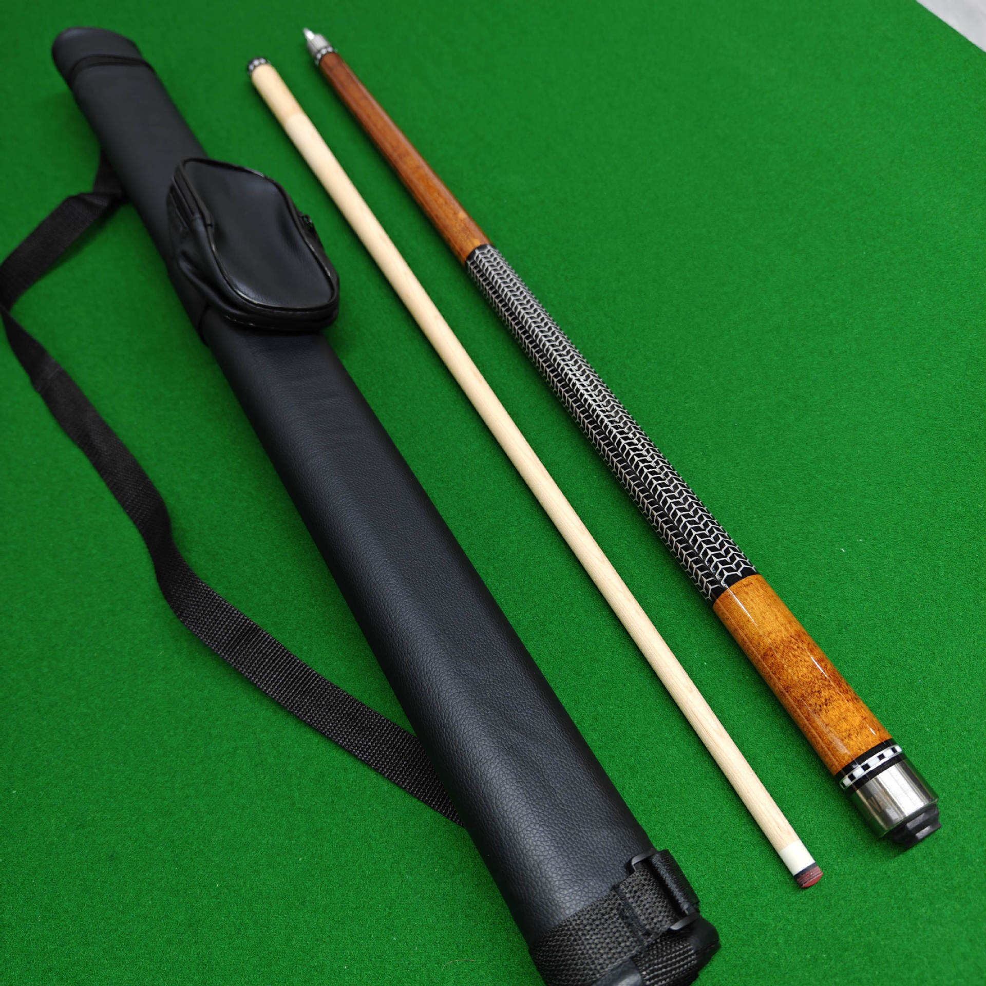 Conjunto de barril de cabeza grande cobra marrón