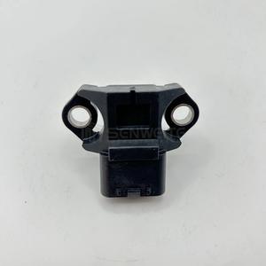 เซ็นเซอร์วัดแรงดันอากาศเข้าเครื่องยนต์ Senwitt รุ่น 8-98121697-0 สำหรับเครื่องยนต์ Isuzu อะไหล่เครื่องจักรขุดเจาะ - Product Image 1