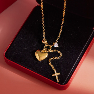 Collar con Colgante de Corazón, Chapado en Oro de 18K, Acero Inoxidable con Cruz y Engaste Pavé, Ideal para Regalo - Product Image 4