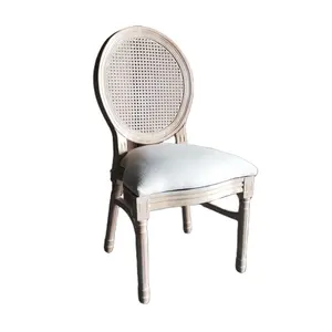 Cadeira de jantar estilo francês antigo, cadeira de madeira com rattan traseiro