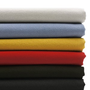 <span class=keywords><strong>Tissu</strong></span> sergé extensible dans les quatre sens, 92 % nylon, 8 % élasthanne, 270 g/m², <span class=keywords><strong>pour</strong></span> vêtements de sport et d'extérieur <span class=keywords><strong>pour</strong></span> filles, technique de tissage 100 % nylon - Product Image 4