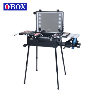 OBOX กล่องแต่งหน้าทันสมัย ทนไฟ พร้อมโครงอะลูมิเนียมอัลลอยด์ - ฟังเพลงผ่านบลูทูธ, ปรับแสงได้, ขาตั้งพับเก็บได้, ความจุขนาดใหญ่ - Product Image 1