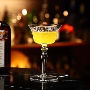 ชุดแก้วค็อกเทลทรงโบราณลายประดับหรูหรา, แก้ว<span class=keywords><strong>มา</strong></span>ร์ตินี่แบบนิคแอนด์<span class=keywords><strong>โนรา</strong></span>แบบแกะสลัก, แก้วคริสตัลหรูหราสำหรับงานปาร์ตี้และงานแต่งงาน - Product Image 6