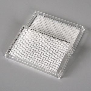 แผ่น PCR ยี่ห้อ Yongyue สำหรับการตรวจวิเคราะห์ทางการแพทย์ แบบ 96 หลุม และ 384 หลุม ขนาด 0.2 มล. แบบก้นแบน ทรงสี่เหลี่ยม ไม่มีขอบ สำหรับใช้ในห้องปฏิบัติการ - Product Image 3