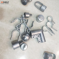 Accessoires pour clôtures à mailles, embouts de poteaux en acier galvanisé, bandes de tension, embouts de rail, fournisseur de quincaillerie pour portails
