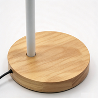 Lampe de bureau LED 8W 480lm avec col de cygne flexible, lampe de lecture AC avec base en bois, température de couleur réglable et intensité variable