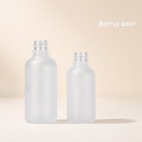Boston Mattglas Ätherisches Öl Sprühflasche mit Bambuskragen in 5 Größen Erhältlich in Klar, Bernstein, Grün, Blau OEM