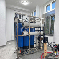 Système purificateur d'eau industriel par osmose inverse 1000LPH-2000LPH avec pompe et moteur Système de filtration d'eau haute capacité