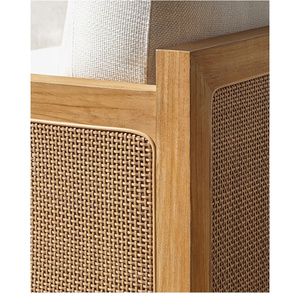Ensemble de canapé en teck naturel avec coussins assortis aux angles géométriques, mobilier d'extérieur classique à larges lattes - Product Image 5