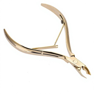 Customized High Quality Stainless Steel Curved Blade Cuticle Nipper Dead Skin Remover Durable Personal Care <b>Tool</b> for Toenail - Product Image 1