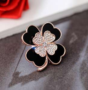 Spilla con fiore a specchio nera da donna corpetto in lega alla moda con spilla Anti-running Light per feste di fidanzamento e matrimoni - Product Image 2