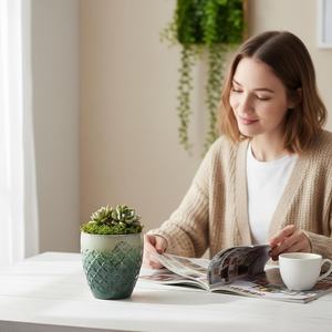 <span class=keywords><strong>Grand</strong></span> <span class=keywords><strong>pot</strong></span> de fleurs <span class=keywords><strong>en</strong></span> céramique écologique avec trou de drainage, finition émaillée, durable, design moderne et classique pour une utilisation <span class=keywords><strong>en</strong></span> intérieur/extérieur - Product Image 3