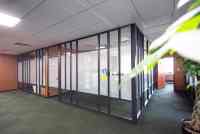 Cloison de bureau en verre insonorisée, moderne, réglable, de haute qualité, avec cadre en aluminium, pour usage scolaire et hospitalier
