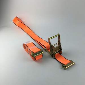 Rail de fixation horizontal en acier pour la fixation de la cargaison sur les camions pick-up et les remorques. - Product Image 6