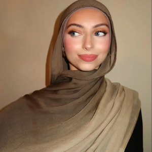 ฮิญาบผ้าคอตตอนโมดอลสำหรับผู้หญิงคุณภาพสูงผ้าคุลมฮิญาบแบบไล่ระดับสีระดับพรีเมียมผ้าฮิญาบมุสลิมโมดอล180*85ซม. - Product Image 2