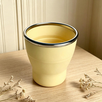 Bouteille pliable compacte en silicone avec bord en acier inoxydable, tasse à boire pour le thé, le café et l'eau