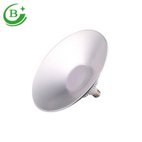 Magasin utiliser haute luminosité grande gamme d'éclairage radiateur en aluminium faible puissance 150w ufo Led haute baie lumière