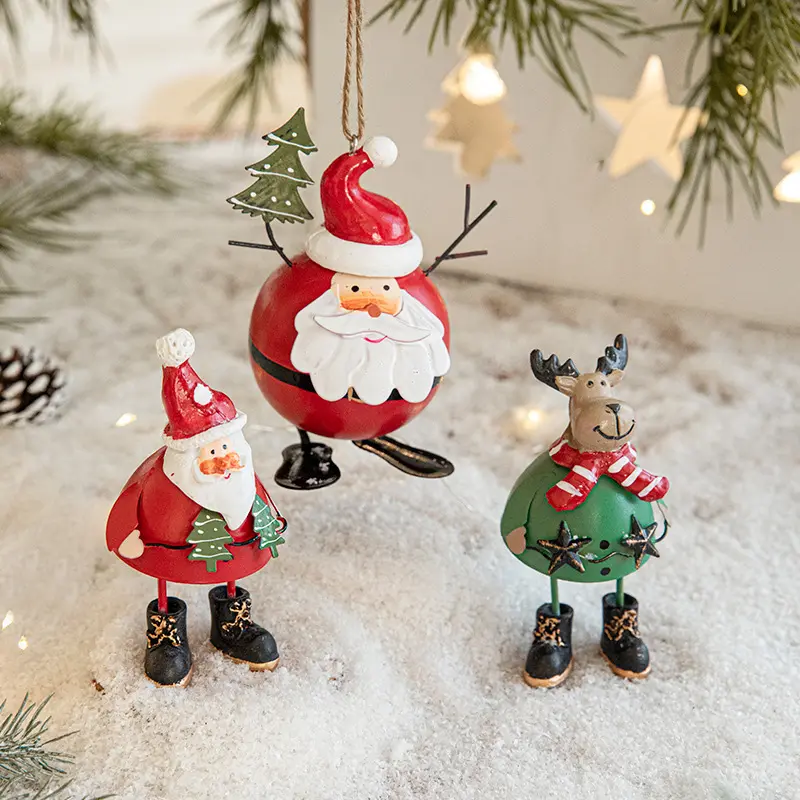 Suministros de decoración navideña para ventana de escritorio, muñeco de nieve, alce, Papá Noel, adorno para árbol de Navidad, arte del hierro, adornos navideños