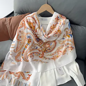 Lenço Hijab de algodão para mulheres, lenço personalizado de linho com letras estampadas, lenço de viscose para mulheres, atacado 2024