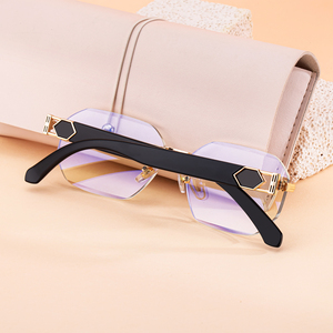 Lunettes <span class=keywords><strong>de</strong></span> soleil Partagas pour femmes, <span class=keywords><strong>de</strong></span> créateur, sans monture, rectangulaires, avec verres taillés en diamant, protection UV400, personnalisables avec logo, vente en gros - Product Image 5