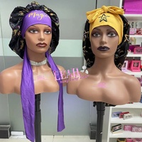 Grand bonnet enveloppant en satin à usage quotidien avec bandeau à nouer Bonnet de nuit soyeux pour adulte pour couverture de cheveux de sommeil pour femmes