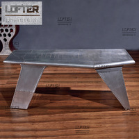 Bureau exécutif style industriel vintage finition dégradée métal aluminium rivets bureau personnalisé aile d'avion