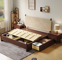 Lit plateforme en rotin et bois de pin massif style Wabi-sabi, taille King/Queen, avec rangement et design en corde tressée pour chambre principale